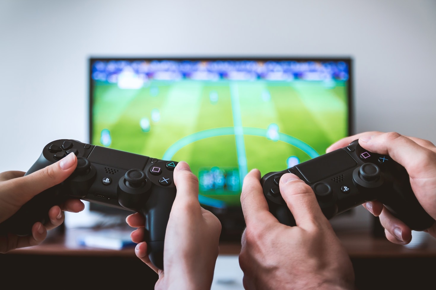 How Interactive Experiences Are Changing Online Play